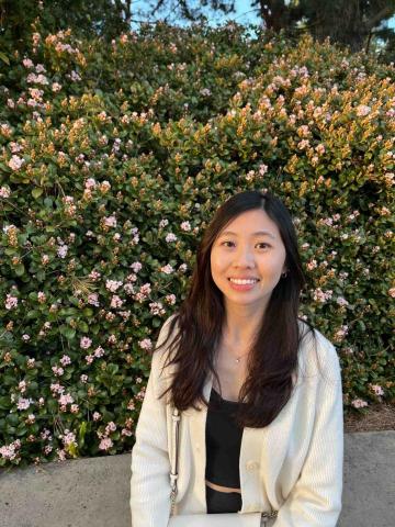 提供動漫age服務的專家Daily English