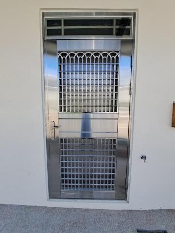 承澤 - 原舊有大門更換白鐵雙層門