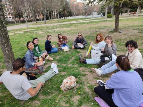 Nelly 徐 - 法國留學時光