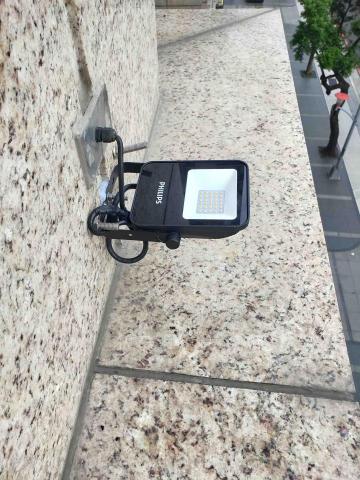 辰洋宅修工程 - 外牆燈具更換 辰洋宅修工程 - 外牆燈具更換