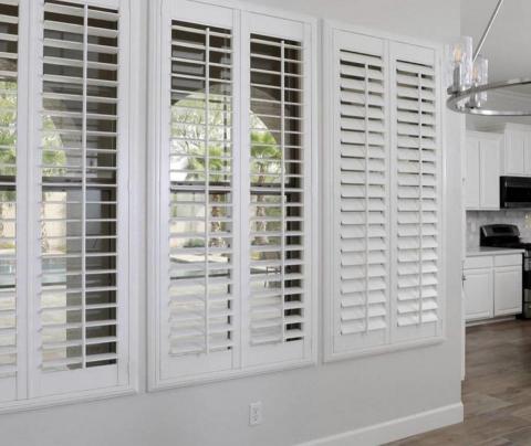 LingYao Wu - 百葉窗 LingYao Wu - 百葉窗