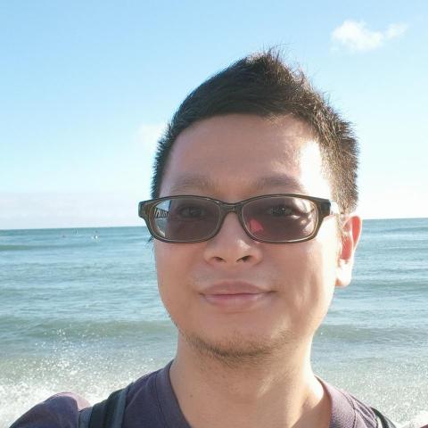 提供寫手徵才服務的專家Eric Lee (艾瑞克)