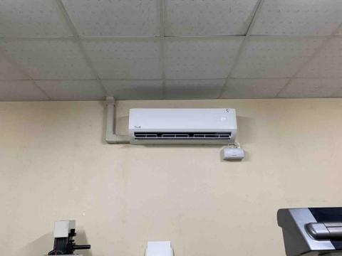冷氣工作室 - 冷氣室內機安裝