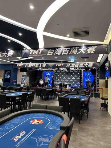 賴筱君 -  賴筱君 -