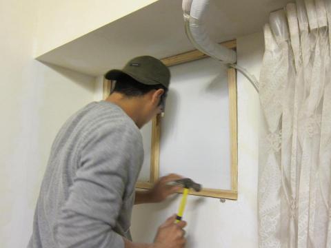 石黑建裝 - 台南-馬先生-冷氣孔封板