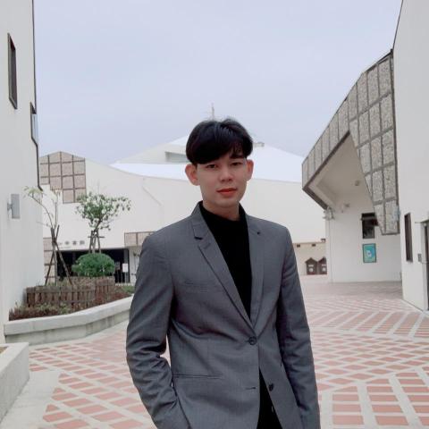 提供多少錢越南文服務的專家楊浩瓏