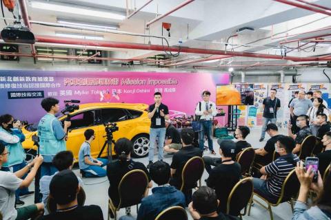 鄭志偉 -  技術發表會翻譯，Google搜尋南強高職2023汽車板金凹痕修復跨國合作備忘錄可找到當天的新聞。