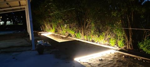 幼聰水電/金充工程行 - 木棧板LED燈條安裝