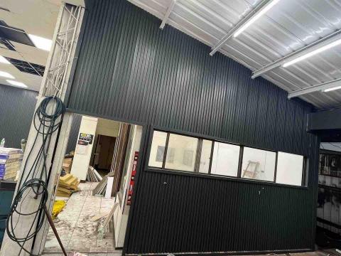 聯鼎工程有限公司 - 廠房安裝企口板 聯鼎工程有限公司 - 廠房安裝企口板