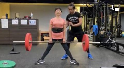 Coach-Roman - 銀髮族訓練-下肢肌力垂直拉力 Coach-Roman - 銀髮族訓練-下肢肌力垂直拉力