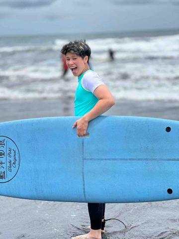 提供皮拉提斯床服務的專家Mus Nice