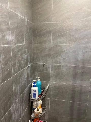 旭浪清潔有限公司 - 廁所水垢清潔前