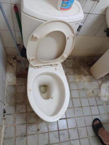 旭浪清潔有限公司 - 陳年舊垢廁所清潔