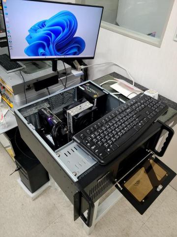 廖宏昌 - 工業用電腦測試 廖宏昌 - 工業用電腦測試