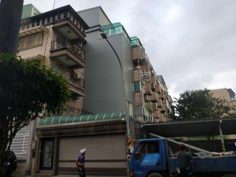 鐵皮包水泥屋頂屋頂漏水救星 - 