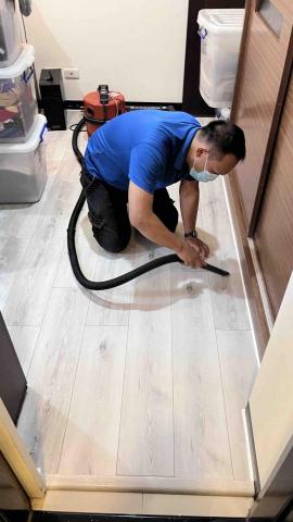 包賀清潔股份有限公司 - 裝潢場地板吸塵