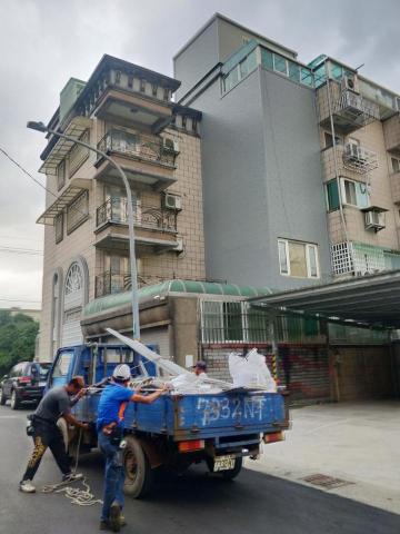 鐵皮包水泥屋頂屋頂漏水救星 - 