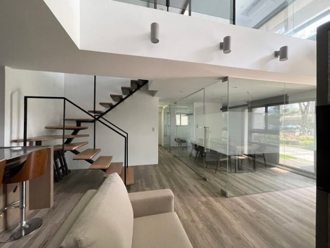 鈊楹室內裝修設計股份有限公司 - 律師事務所  高雄