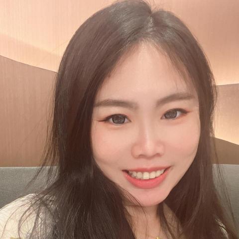 提供餵服務的專家妃妃💛