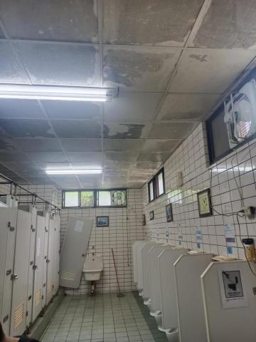 麗昇居家環境改善 - 舊廁所照（施工前）