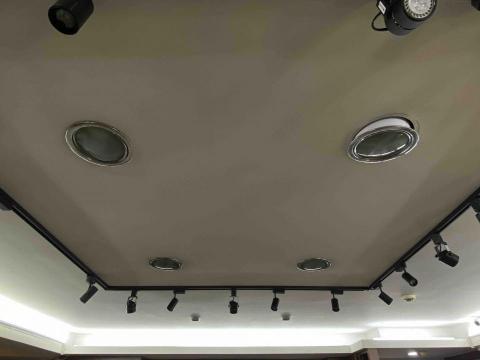 智凱水電工作室 - 軌道燈