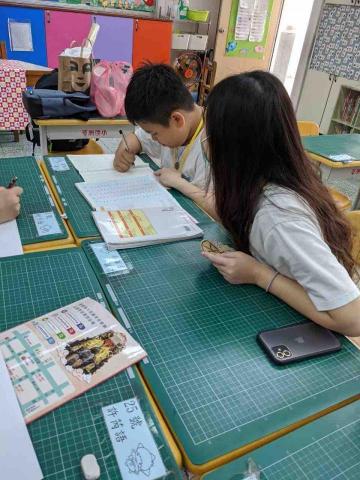 施文玲 - 服務隊-輔導作業