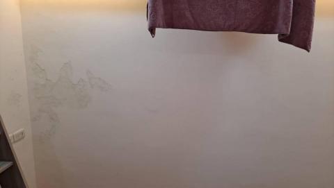 恆義油漆工作室 - 左邊牆面施工前