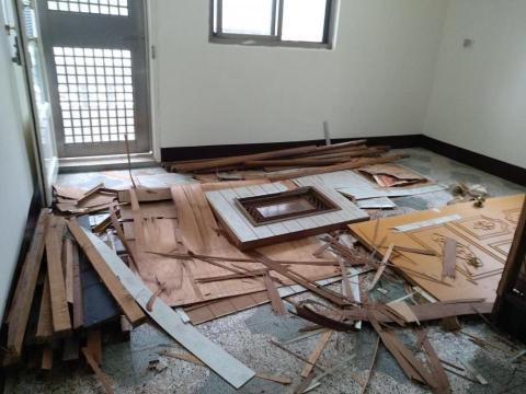 翊鋠水電油漆工程 - 木作拆除