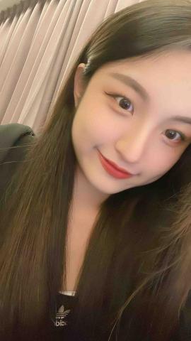 李書妍