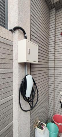 裡原企業(專辦電錶申請、充電樁規劃) - 充電樁安裝 裡原企業(專辦電錶申請、充電樁規劃) - 充電樁安裝
