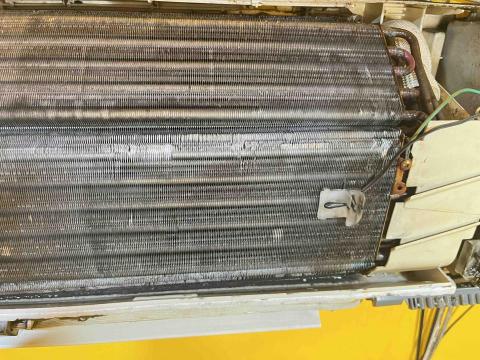 鴻雲家用空調保養 - 