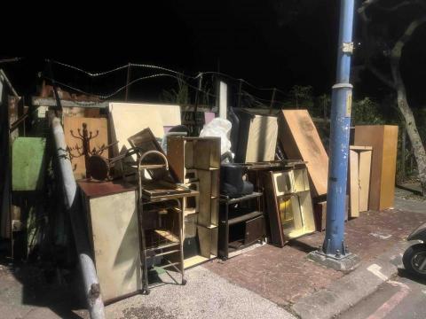 Jo將精緻搬家貨運 - 大型家具回收.. Jo將精緻搬家貨運 - 大型家具回收..