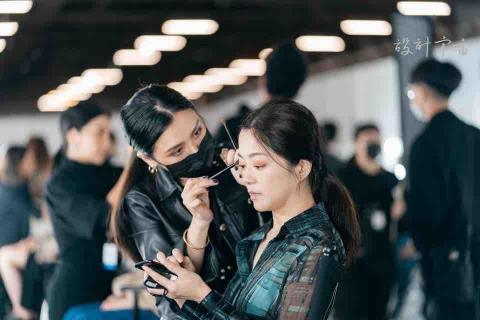 sofie wei - 台北時裝周 後臺 sofie wei - 台北時裝周 後臺