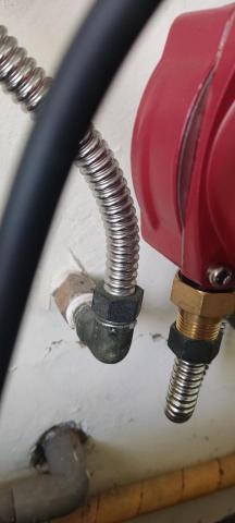 郭仁傑 - 安裝熱水器加壓馬達