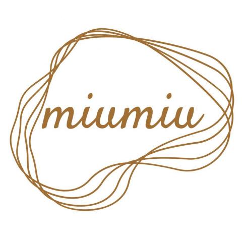 miumiu個人工作室 - 個人工作室名片設計