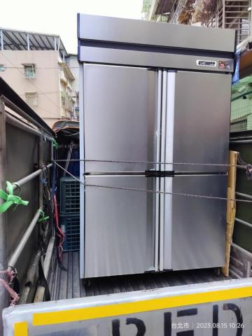 丫昇搬家貨運 - 營業用四門冰箱