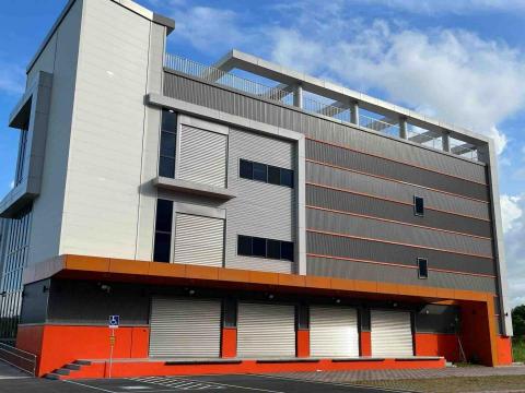 勇匠漆職人/油漆室內外塗裝 -  勇匠漆職人/油漆室內外塗裝 -