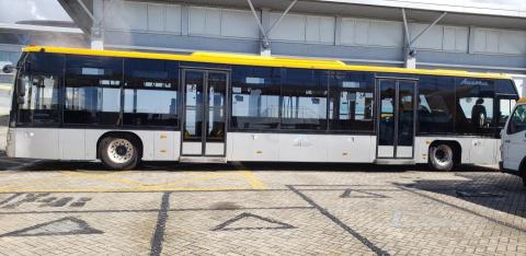 夏天 - AB雙頭6門接駁巴士