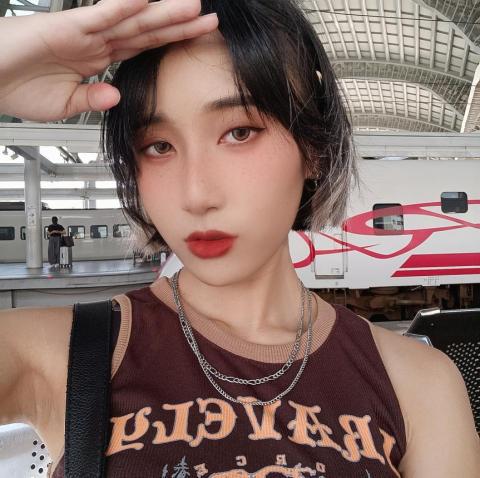 提供r18動漫服務的專家張琇婷