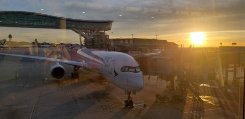 夏天 - 赤鱲角機場一景