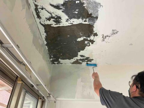 富冠工程開發-Daniel陳宣宇 - 漏水大面積壁癌處理