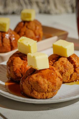 視覺影像_商品攝影｜食品攝影｜人物攝影｜活動拍攝 - 焦糖奶油司康
#商業攝影 #平面攝影 #食品攝影