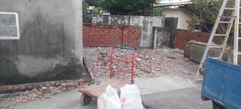 鑫順發企業社 - 拆除石棉瓦