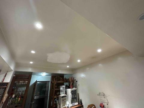 陳巧憲 - LED崁燈