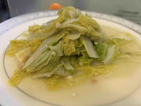 Jade’s kicthen（潔德作菜） - 蒜炒橄欖油娃娃菜