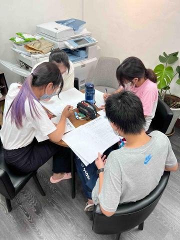 Ting yuan - 在補習班輔導的情況