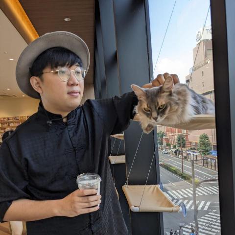 提供sbir計畫服務的專家Sora HaZuki