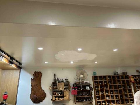 陳巧憲 - LED崁燈