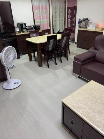 Seven佑翰 - 地板加上油漆