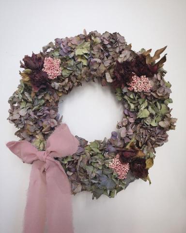 Abigail  - 聖誕花圈